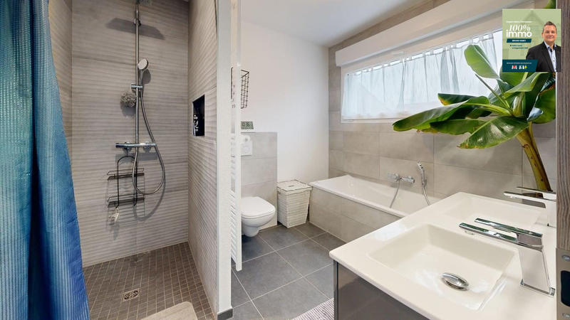 Maison - 250 m² - 7 pièces