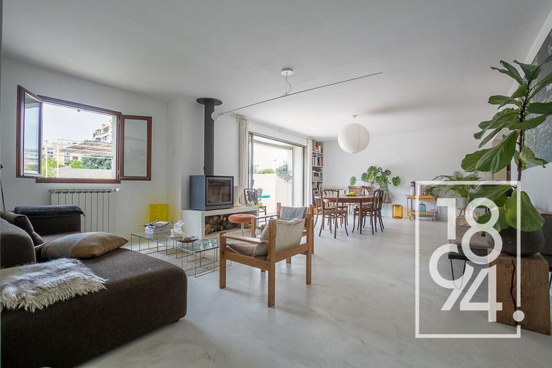 Villa - 234 m² - 7 pièces