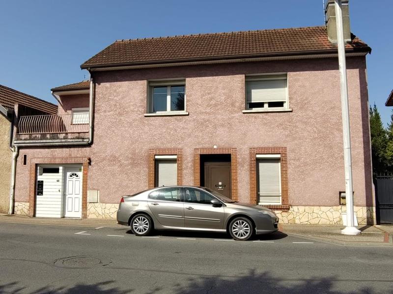 Chambre - 104 m² - 1 pièce