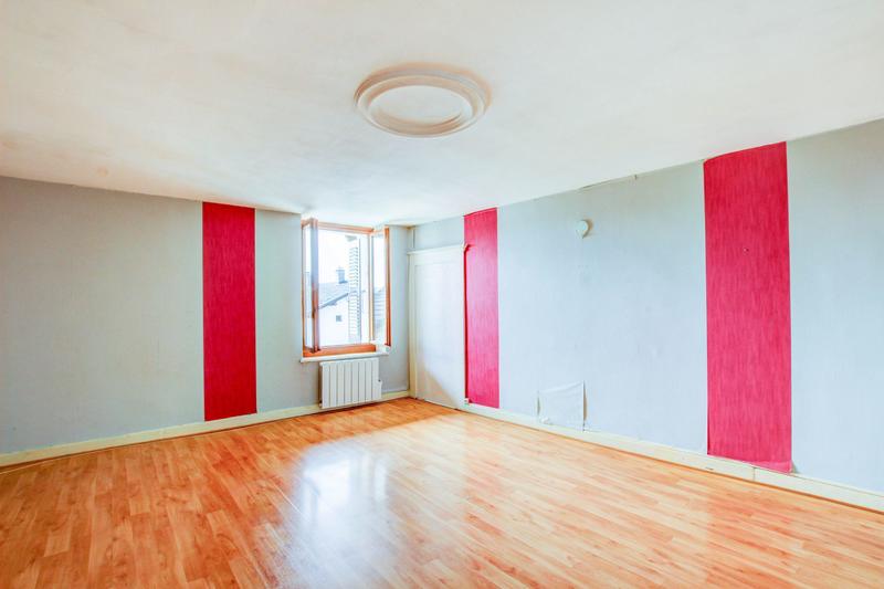 Maison - 136 m² - 5 pièces