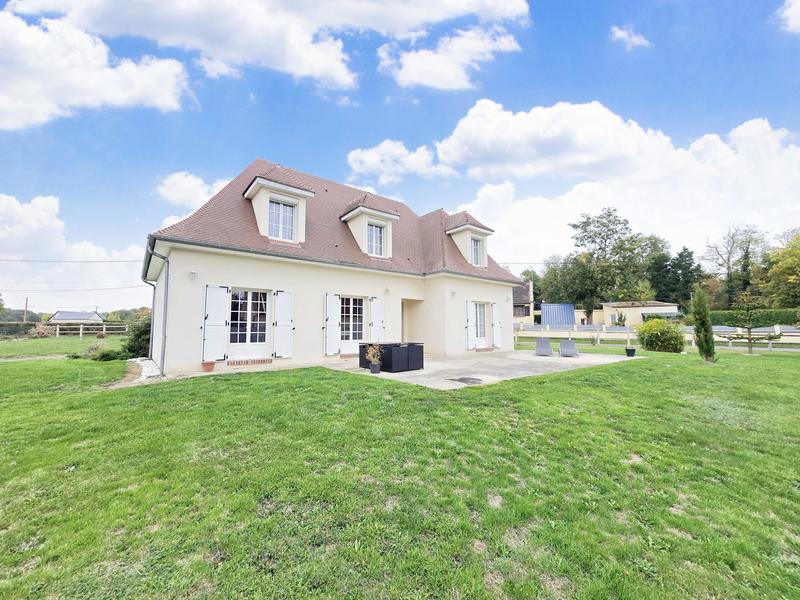 Maison - 173 m² - 5 pièces