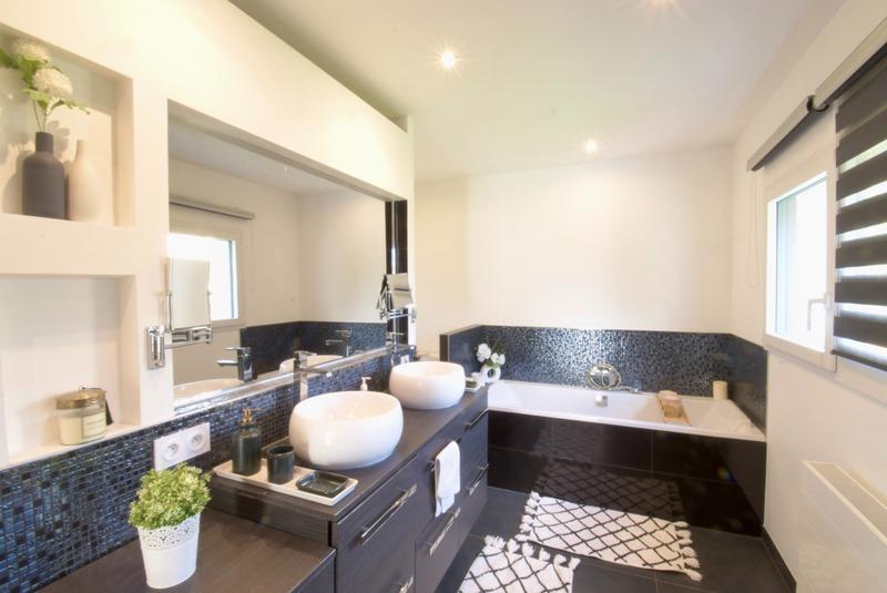 Maison d'architecte - 282 m² - 8 pièces