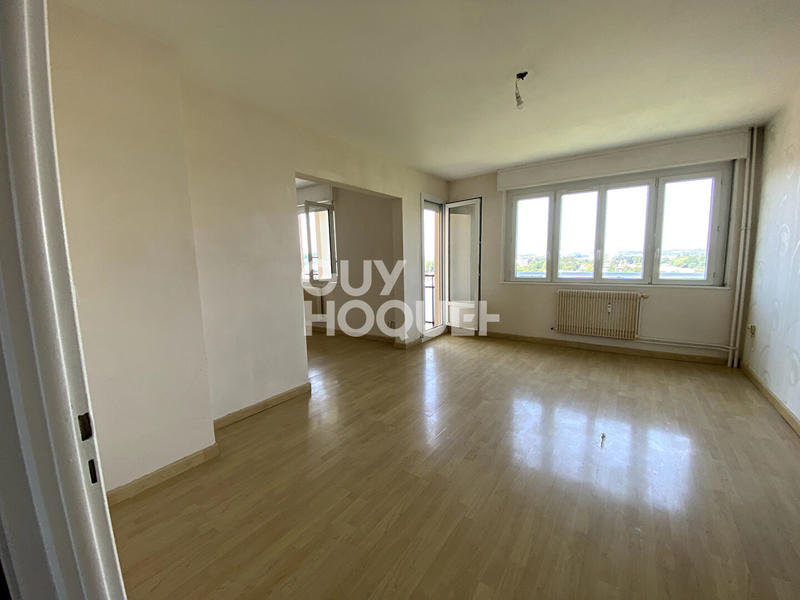 Appartement - 94 m² - 5 pièces