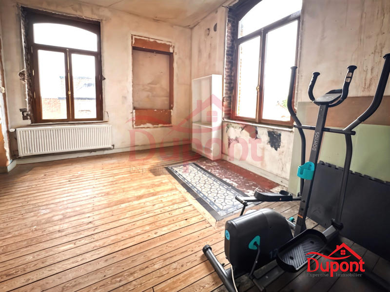 Maison - 193 m² - 8 pièces