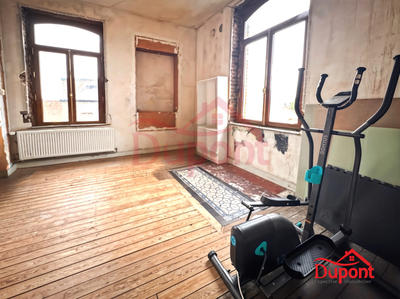 Maison - 193 m² - 8 pièces