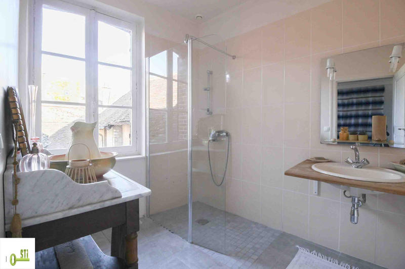 Maison - 127 m² - 6 pièces