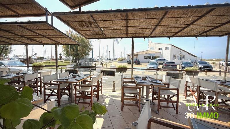 Maison - 314 m² - 10 pièces