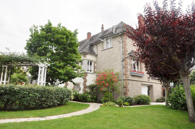 Maison - 160 m² - 7 pièces