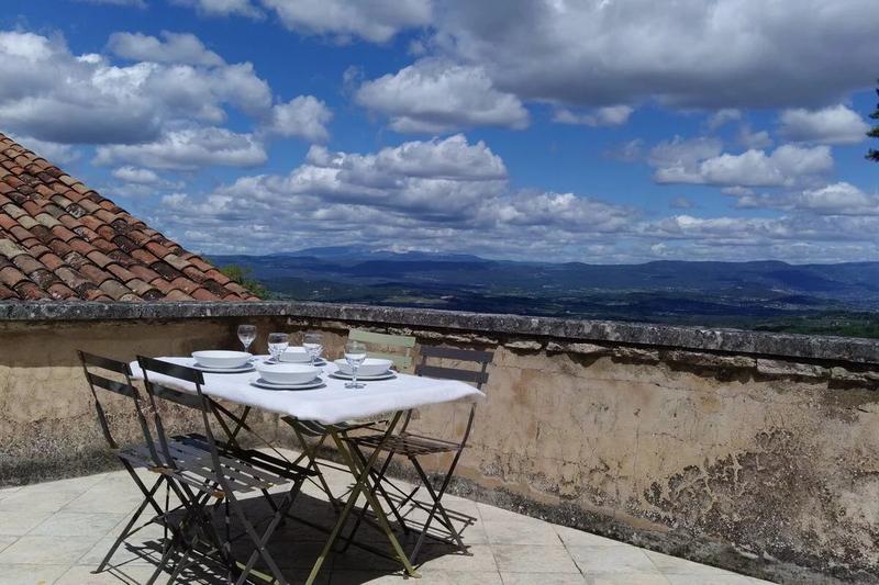 Propriété - 273 m² - 10 pièces