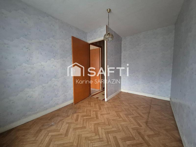 Maison - 92 m² - 6 pièces