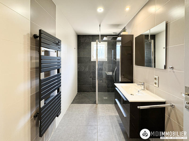 Maison - 94 m² - 4 pièces