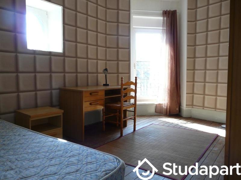 Chambre - 9 m² - 1 pièce