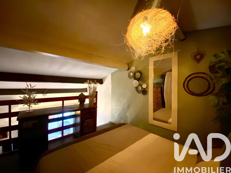 Studio - 24 m² - 1 pièce