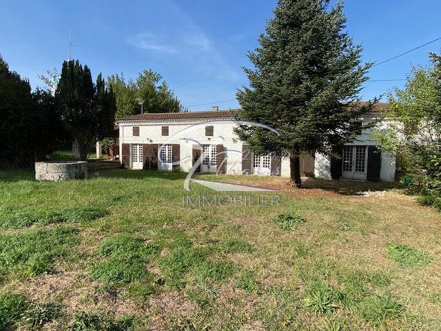 Maison ancienne - 205 m² - 6 pièces