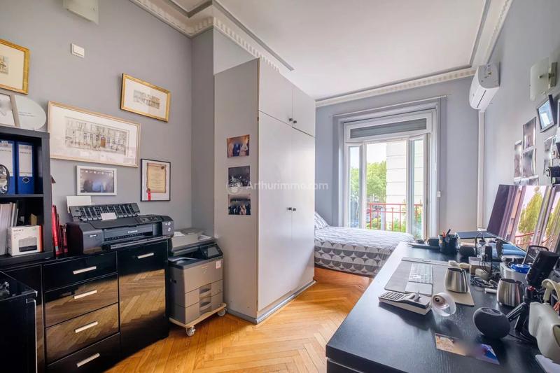 Appartement - 160 m² - 7 pièces