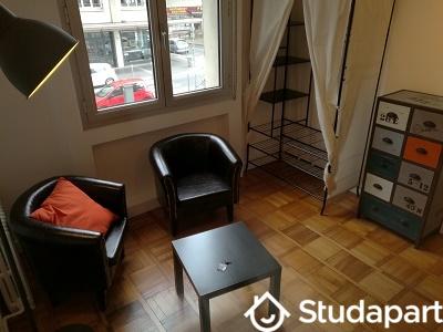Appartement - 96 m² - 1 pièce