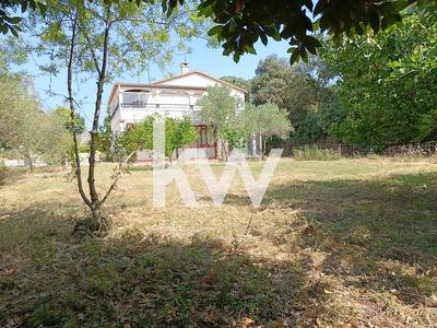 Maison - 160 m² - 8 pièces