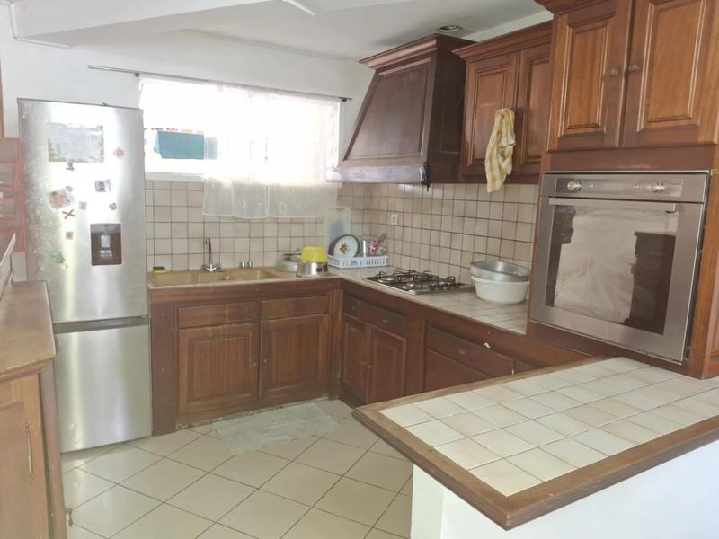 Immeuble - 241 m² - 10 pièces