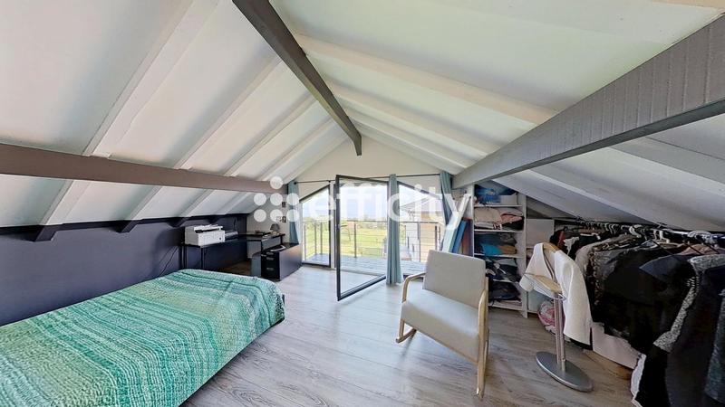 Maison - 178 m² - 6 pièces