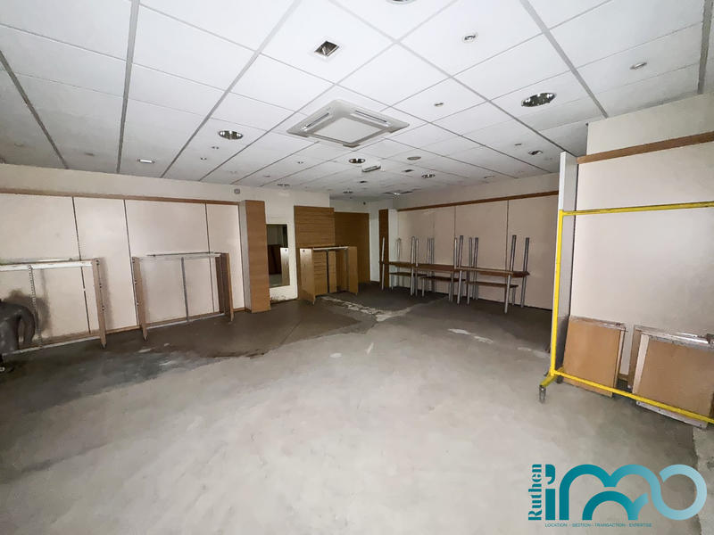 Local commercial - 600 m²