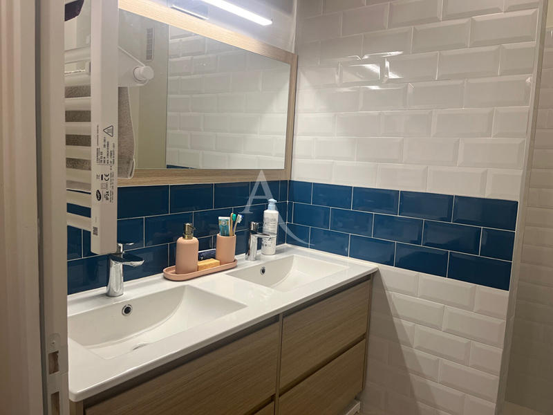 Appartement - 81 m² - 4 pièces