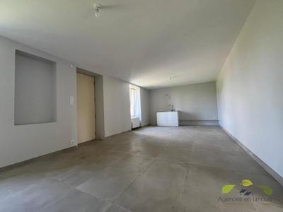 Maison - 94 m² - 5 pièces
