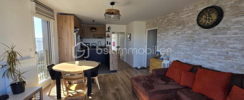 Appartement - 79 m² - 4 pièces