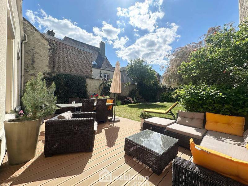 Maison de maîtres - 341 m² - 8 pièces