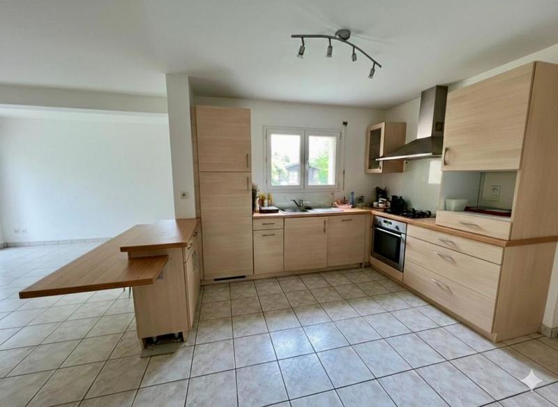 Maison - 102 m² - 5 pièces