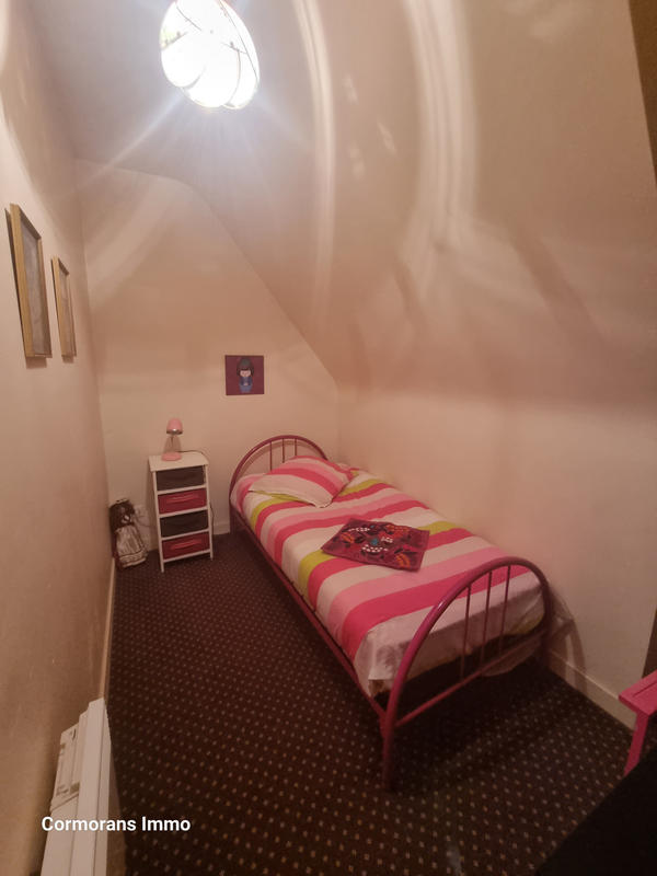 Maison - 180 m² - 7 pièces