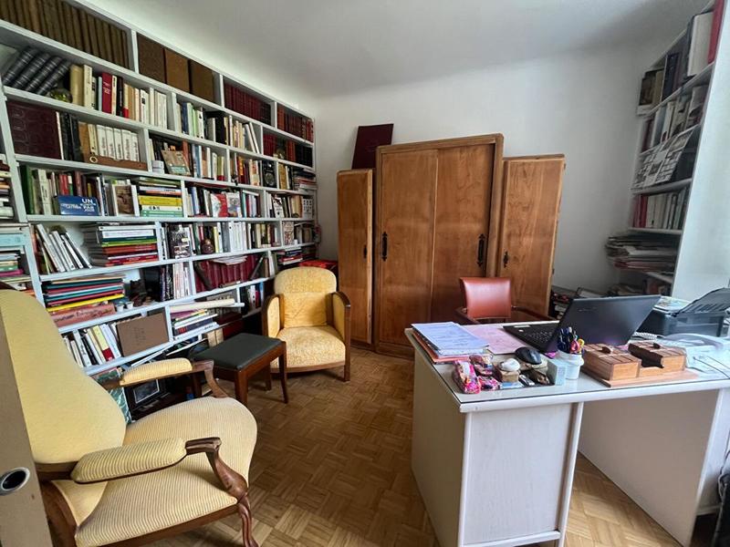 Corps de ferme - 280 m² - 8 pièces