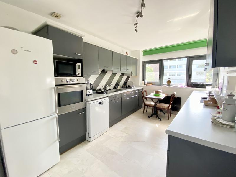 Appartement - 142 m² - 4 pièces