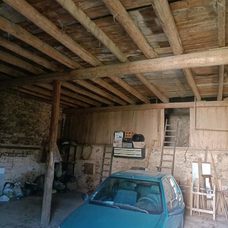 Propriété - 200 m² - 12 pièces