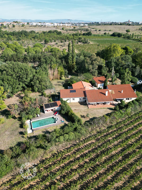 Villa - 354 m² - 11 pièces