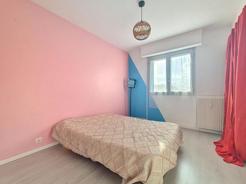 Appartement - 83 m² - 4 pièces