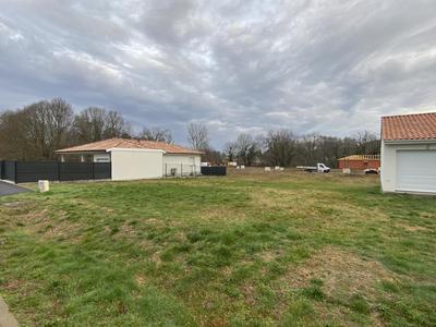 Terrain constructible - 516 m²