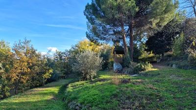 Propriété - 190 m² - 8 pièces