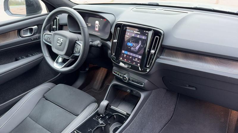 Volvo Xc40 252 Pure Extented Range Ultimate