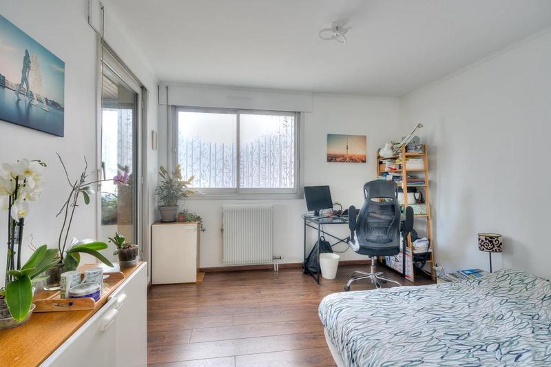 Appartement - 98 m² - 4 pièces