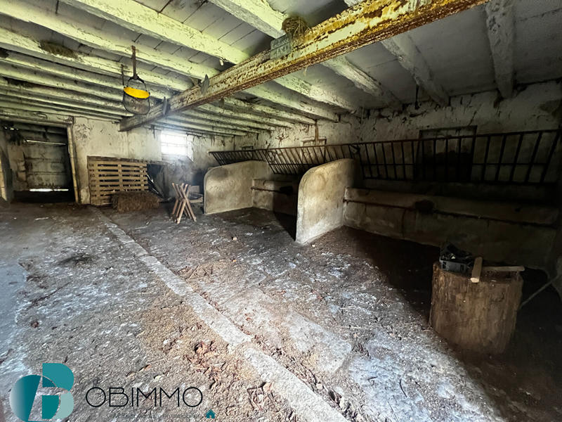 Maison - 284 m² - 10 pièces