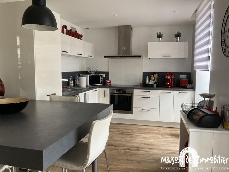 Maison - 106 m² - 4 pièces