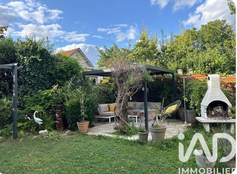 Maison - 168 m² - 6 pièces