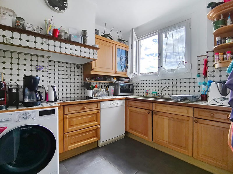 Appartement - 83 m² - 3 pièces