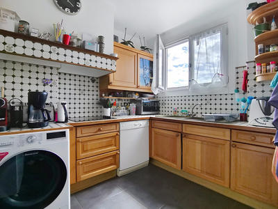 Appartement - 83 m² - 3 pièces