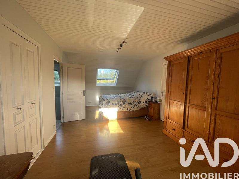 Maison - 197 m² - 8 pièces