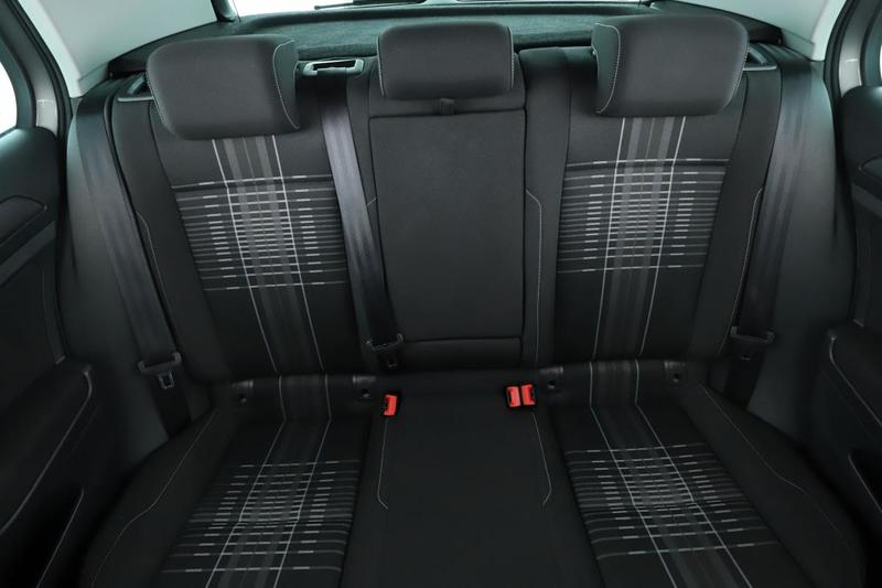 Volkswagen Golf VII 1.4 Tsi BlueMotion Tech Lounge Dsg7 5p 125 ch