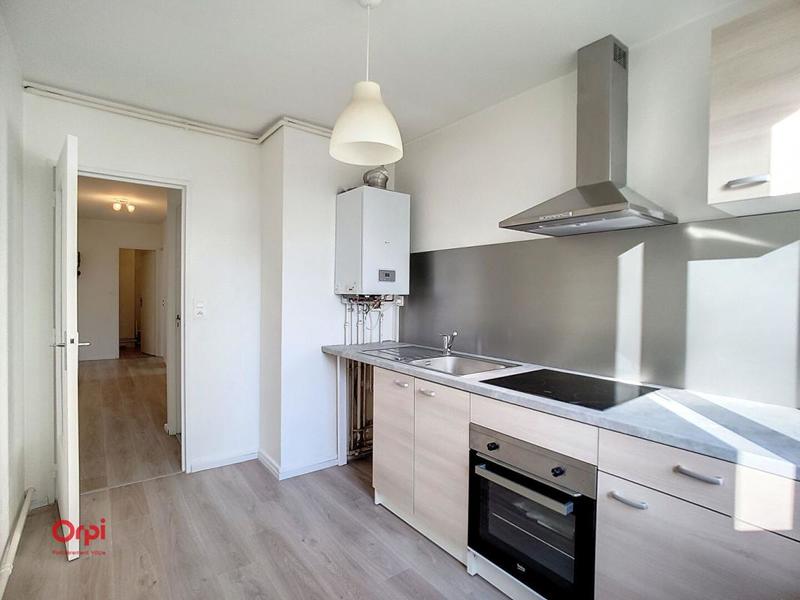 Appartement - 64 m² - 3 pièces