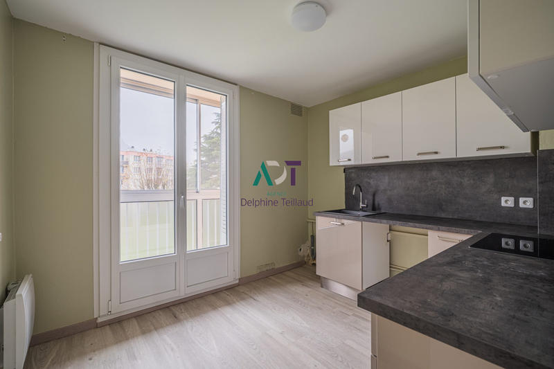 Appartement - 75 m² - 4 pièces