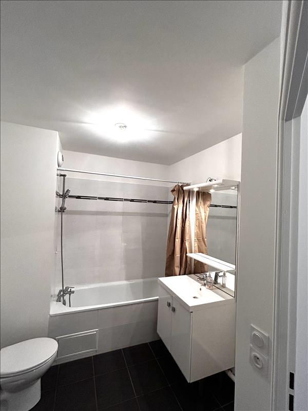 Studio - 32 m² - 1 pièce