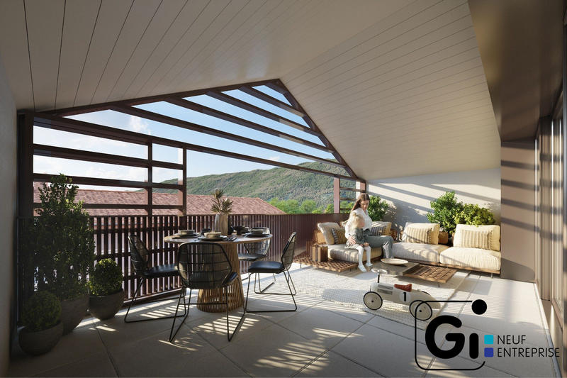 Appartement - 92 m² - 4 pièces